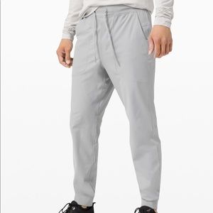 Lululemon ABC Jogger. Size L.
